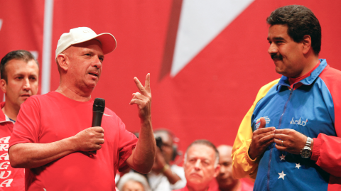 Hugo Carvajal, exdirector de inteligencia militar de Venezuela, y Nicolás Maduro, presidente de Venezuela.