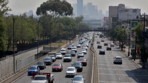 La Comisión Ambiental de la Megalópolis detalló que se mantendrá pendiente de la calidad del aire y evolución de las condiciones meteorológicas de la Zona Metropolitana del Valle de México para emitir un reporte en punto de las próximas 20:00 horas.

Para más información del tema, visita: https://www.eleconomista.com.mx/politica/doble-hoy-circula-activan-fase-1-contingencia-ambiental-valle-mexico-concentracion-ozono-20250423-756106.html

¡Síguenos en nuestras redes sociales para mantenerte informado!

Twitter: https://twitter.com/eleconomista 
Facebook: https://www.facebook.com/ElEconomista.mx
Instagram: https://www.instagram.com/eleconomistamx
LinkedIn: https://www.linkedin.com/company/el-economista/

#ElEconomista #EETV