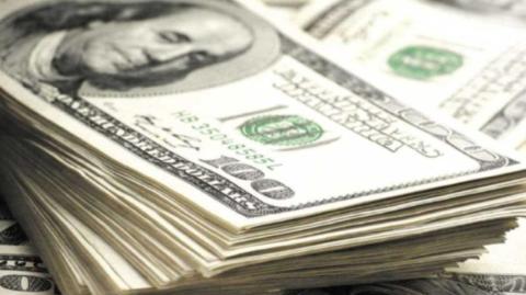 El peso revierte su ganancia de la semana y, sin datos económicos relevantes por publicar, los operadores dirigen su atención a las cifras de inflación y el Producto Interno Bruto de México.

Para más información del tema, visita: https://www.eleconomista.com.mx/mercados/precio-dolar-hoy-16-mayo-2025-cuanto-cotiza-20250516-759384.html

¡Síguenos en nuestras redes sociales para mantenerte informado!

Twitter: https://twitter.com/eleconomista 
Facebook: https://www.facebook.com/ElEconomista.mx
Instagram: https://www.instagram.com/eleconomistamx
LinkedIn: https://www.linkedin.com/company/el-economista/

#ElEconomista #EETV