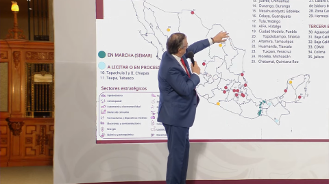 México alcanzó un récord de 21,400 millones de dólares de Inversión Extranjera Directa (IED) en el primer trimestre de 2025, informó este jueves el secretario de Economía, Marcelo Ebrard.


Para más información del tema, visita: https://www.eleconomista.com.mx/empresas/mexico-alcanza-record-ied-21-400-millones-dolares-primer-trimestre-20250522-760261.html

¡Síguenos en nuestras redes sociales para mantenerte informado!

Twitter: https://twitter.com/eleconomista 
Facebook: https://www.facebook.com/ElEconomista.mx
Instagram: https://www.instagram.com/eleconomistamx
LinkedIn: https://www.linkedin.com/company/el-economista/

#ElEconomista #EETV