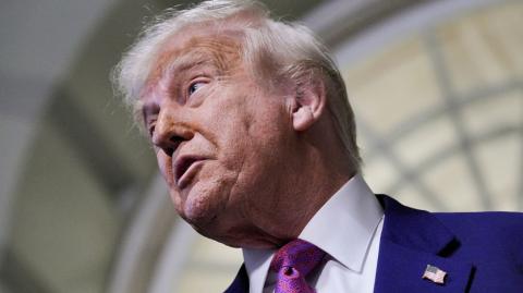 Trump ha instado a las agencias a eliminar funciones duplicadas, capas de gestión innecesarias y puestos de trabajo no críticos.

Para más información del tema, visita:
https://www.eleconomista.com.mx/internacionales/jueza-eu-dice-trump-reducir-agencias-federales-respaldo-congreso-20250522-760311.html

¡Síguenos en nuestras redes sociales para mantenerte informado!

Twitter: https://twitter.com/eleconomista 
Facebook: https://www.facebook.com/ElEconomista.mx
Instagram: https://www.instagram.com/eleconomistamx
LinkedIn: https://www.linkedin.com/company/el-economista/

#ElEconomista #EETV